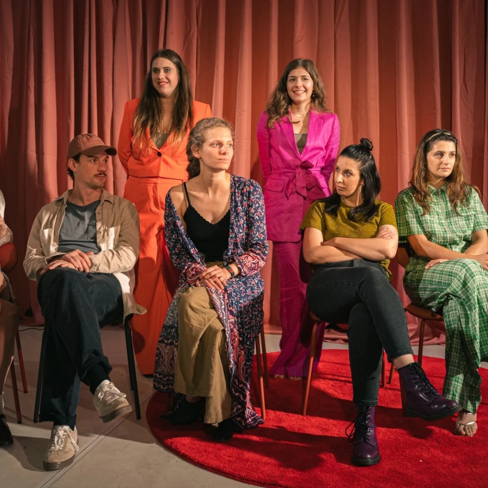 EGY KULCS, ami sok zárat nyit, az egy jó kulcs, de egy zár, amit sok kulcs nyit, az egy rossz zár