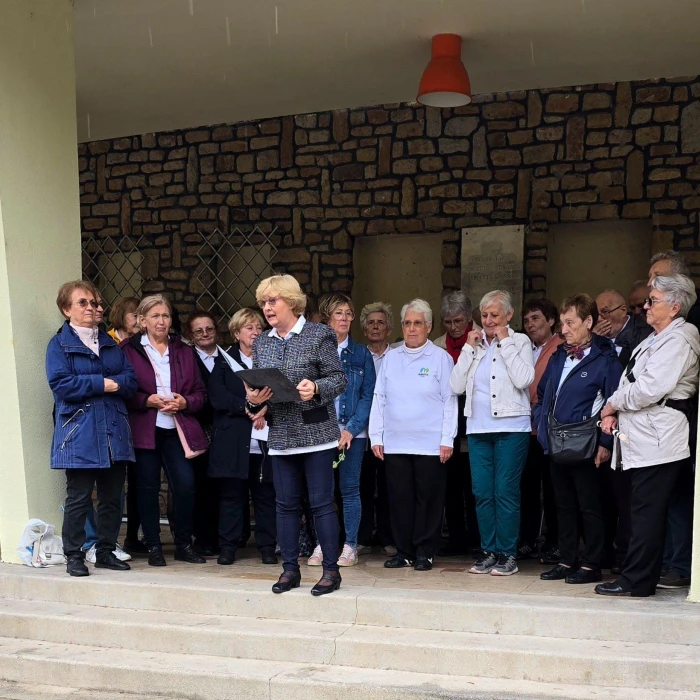 Christmas Caroling - Karácsonyi éneklés