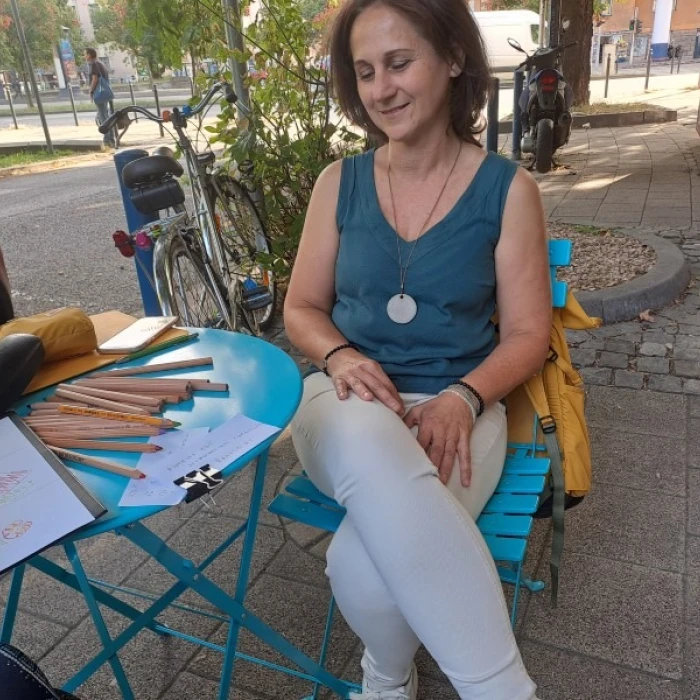 ÉLŐ KÖNYVTÁR Asztalos Edit neurogenetikai kineziológussal