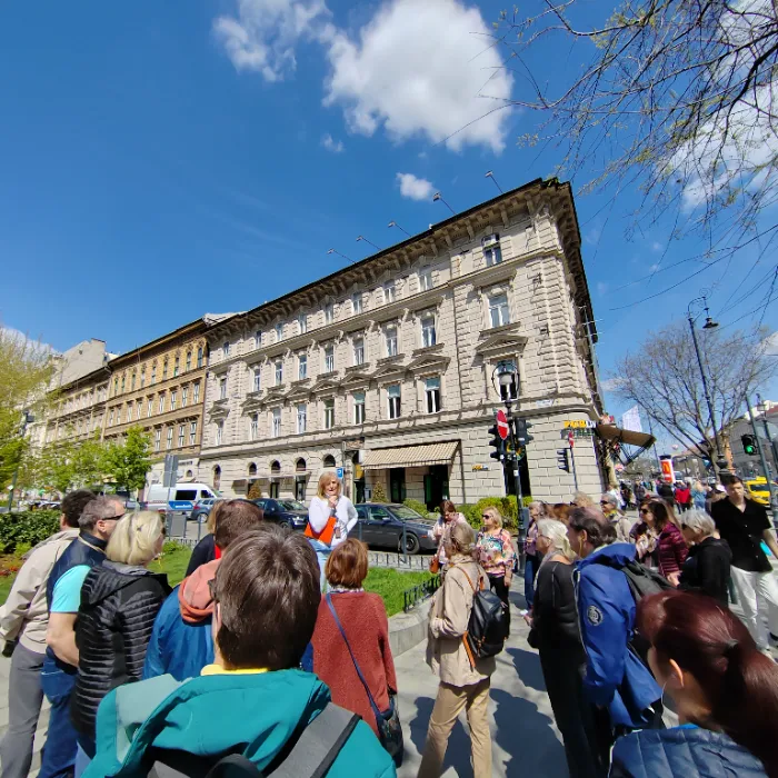 Pesti Broadway titkai - Tavaszi Tematikus Séták 2026