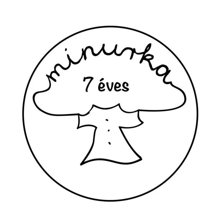7 éves a Minurka