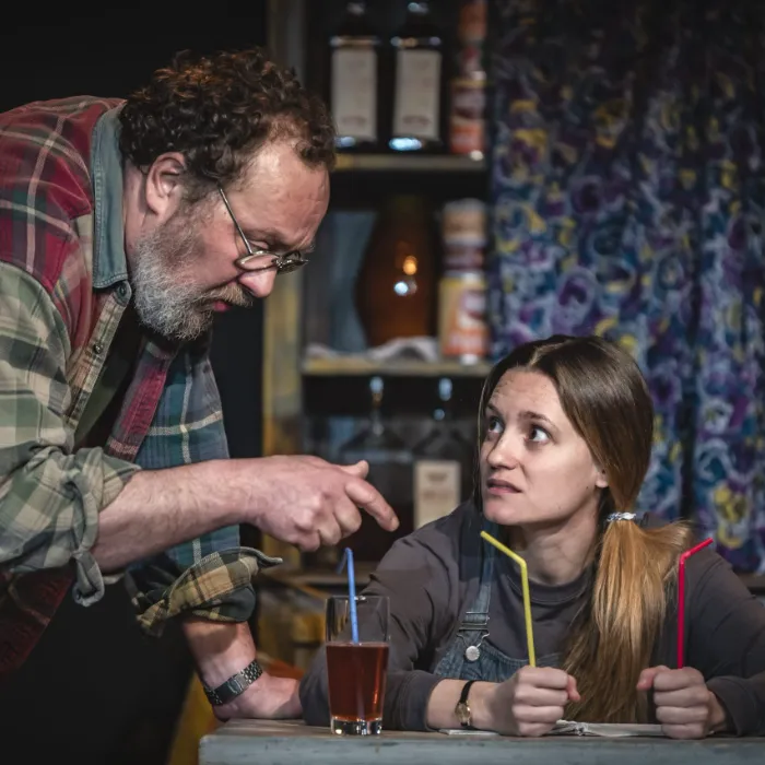 Semmit se bánok - Pince Színház