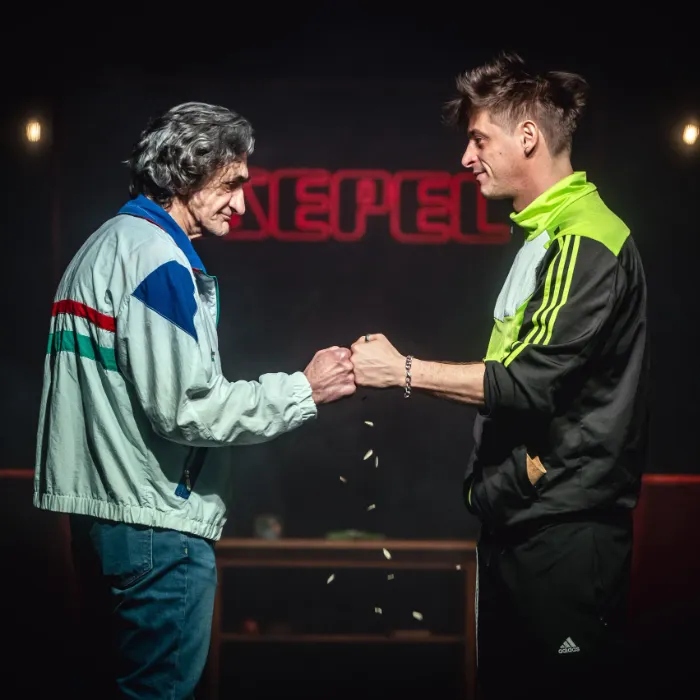 Kirakatban az égbolt / Pinceszínház 