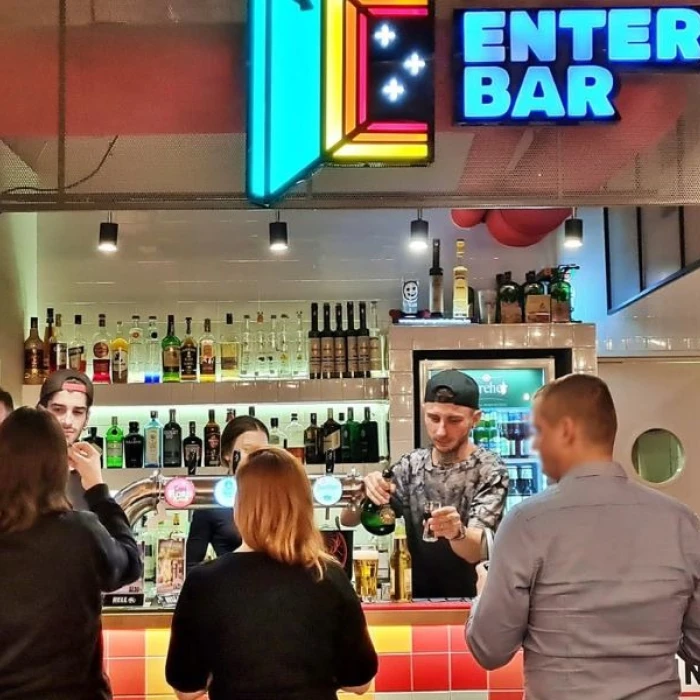 Adventi lazítás az Enter Bárban