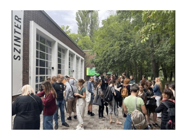 Itt az ősz, itt van újra... Évadot zártak a Városmajori Szabadtéri Színpadon!