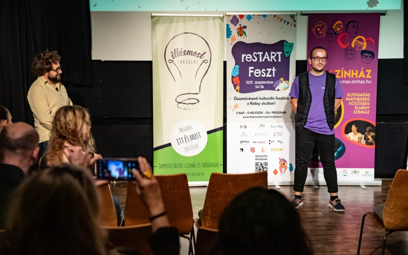 01_0924_reSTART_megnyito_Itt_es_Most-Foto-Olah_Gergely_Mate