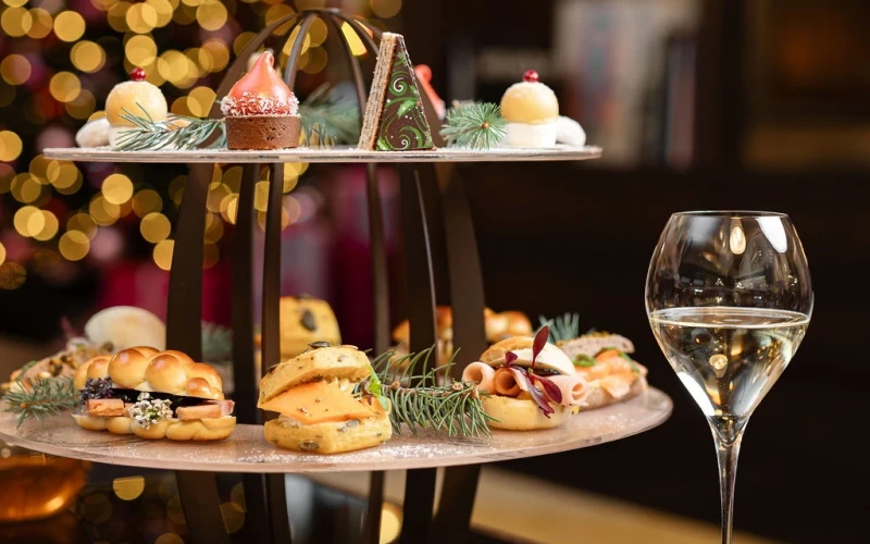 KempinskFestiveHighTea2