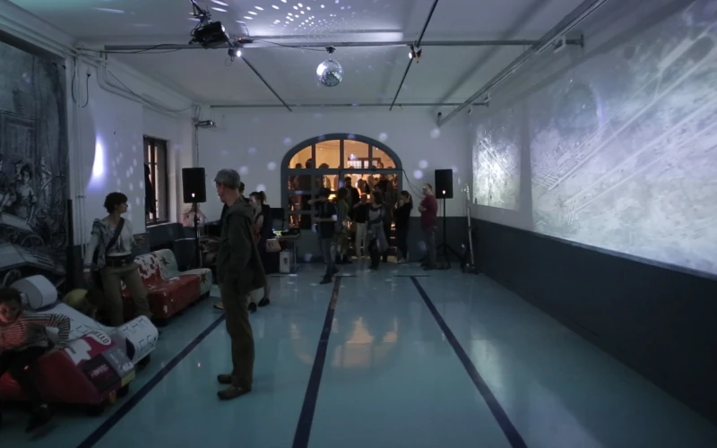 MVI_6128.00_35_19_14.Still045