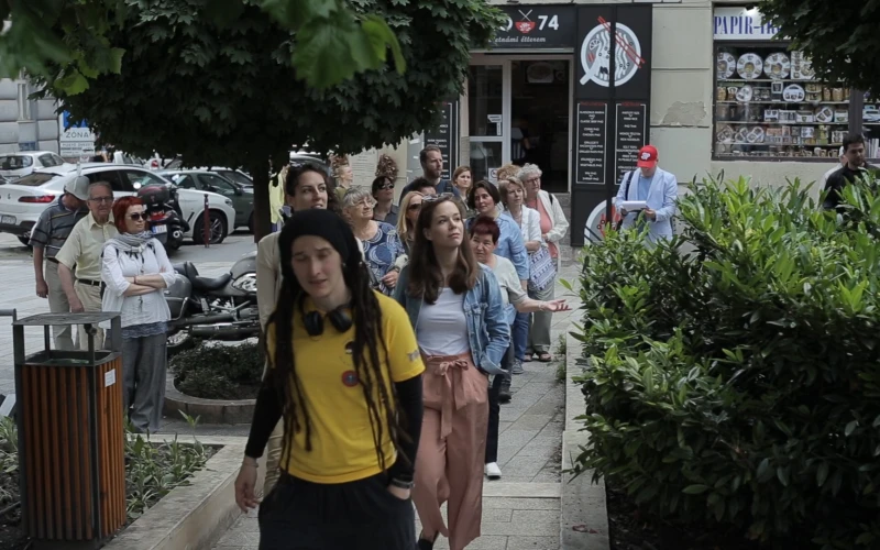 MVI_6131.00_10_12_08.Still024