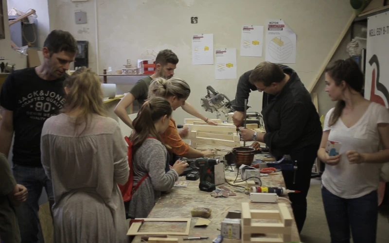 MVI_6282.00_19_59_02.Still019