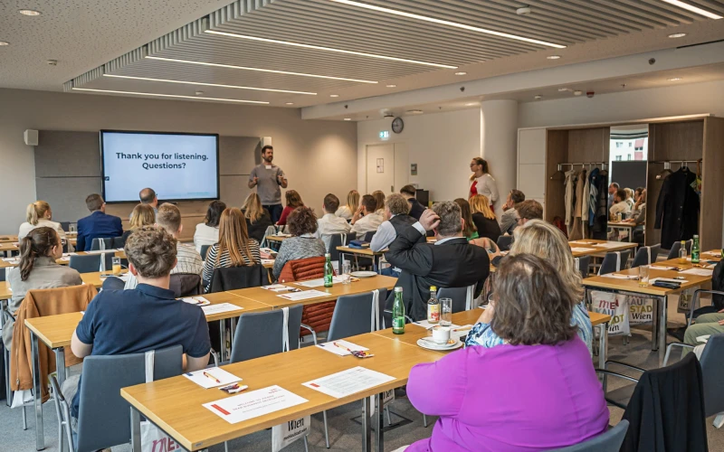 wien_delegation15may10