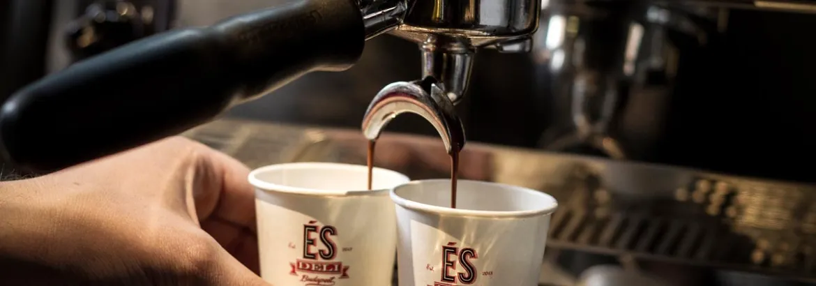 ÉS DELI